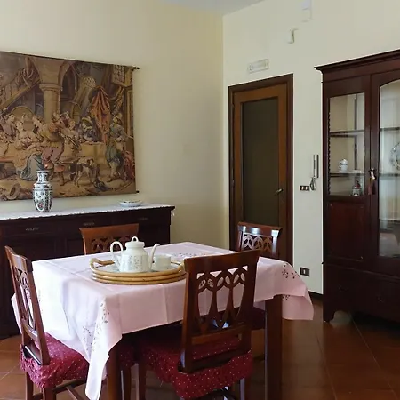 Apartment With One Bedroom In Trani, With Furnished Terrace And Wifi - Trani