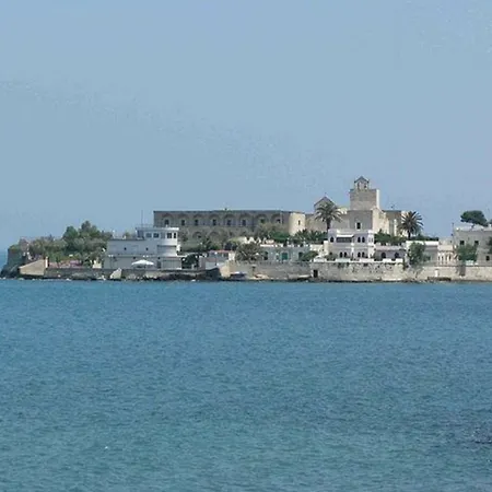 Apartment With One Bedroom In Trani, With Furnished Terrace And Wifi - Trani